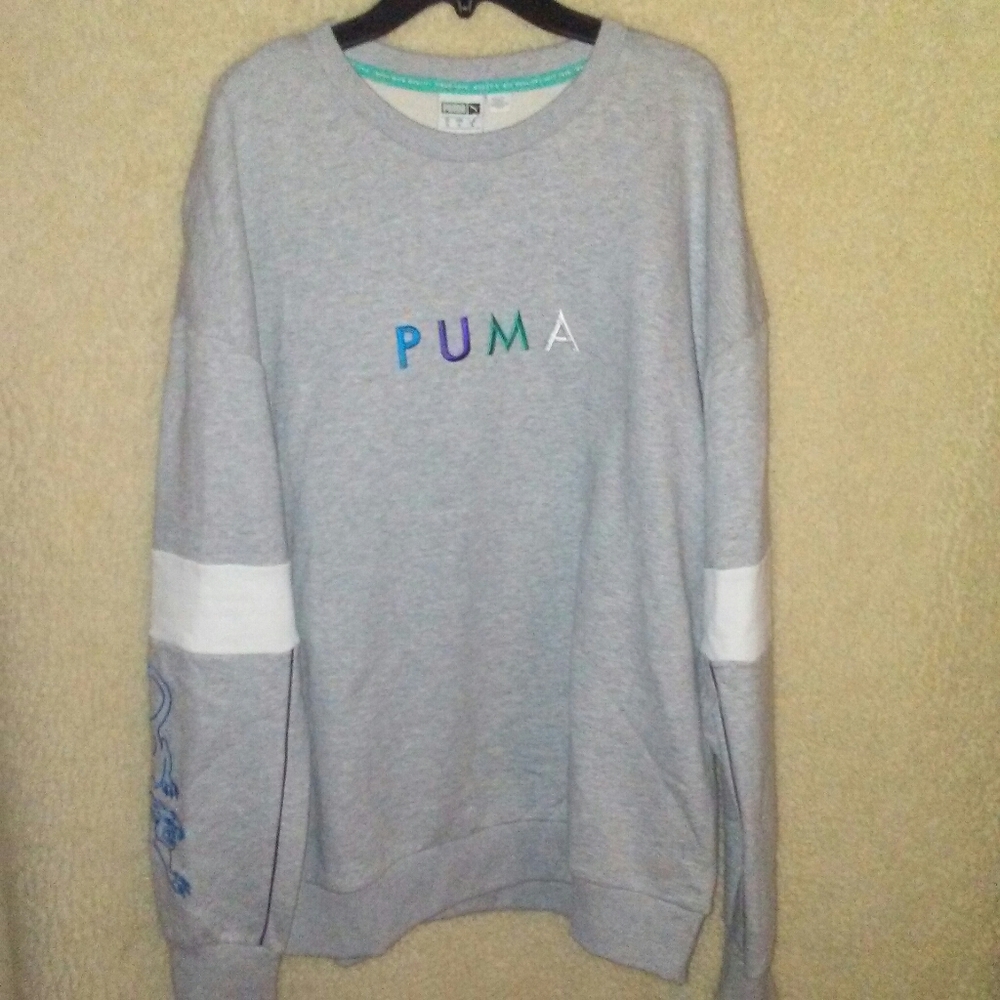 NWT Oversized Puma sweater